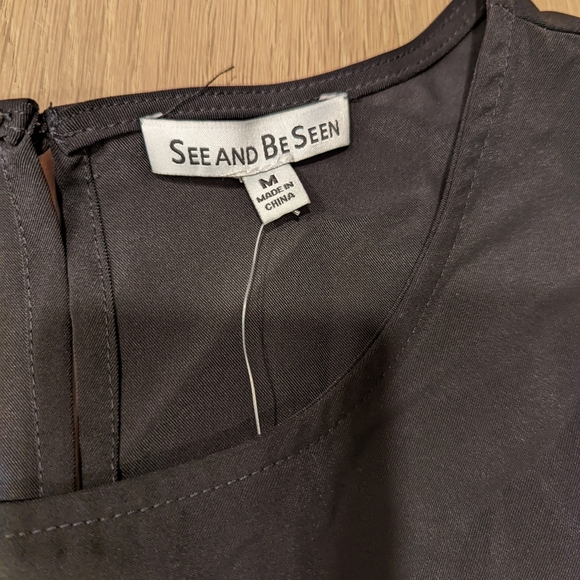 Elegant Black Feathered Women's Top - Picture 8 of 8